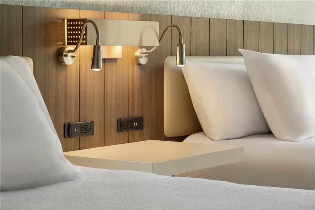 Hilton Garden Inn Cleveland Airport Image