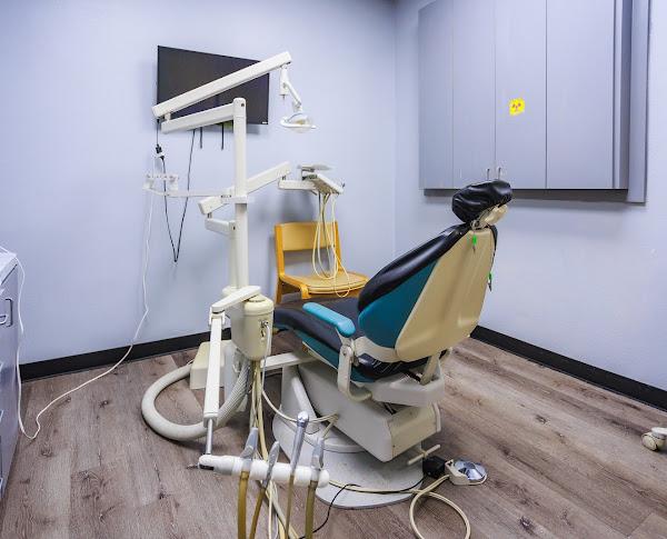 Royal Family Dentistry Lancaster Image