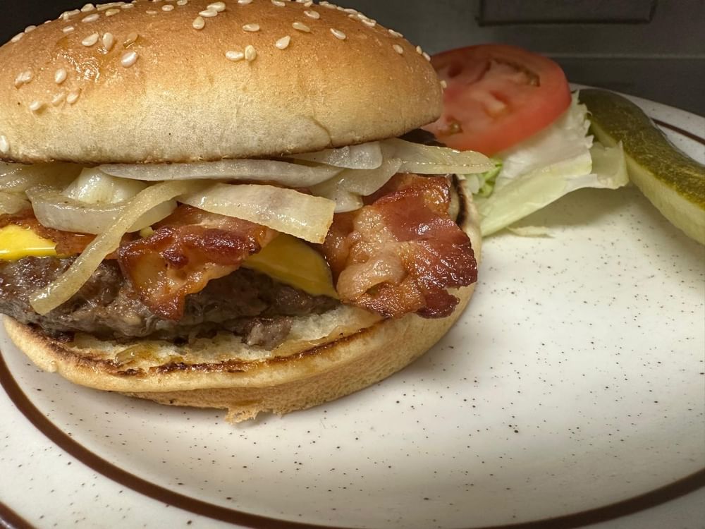 Bacon Cheeseburger