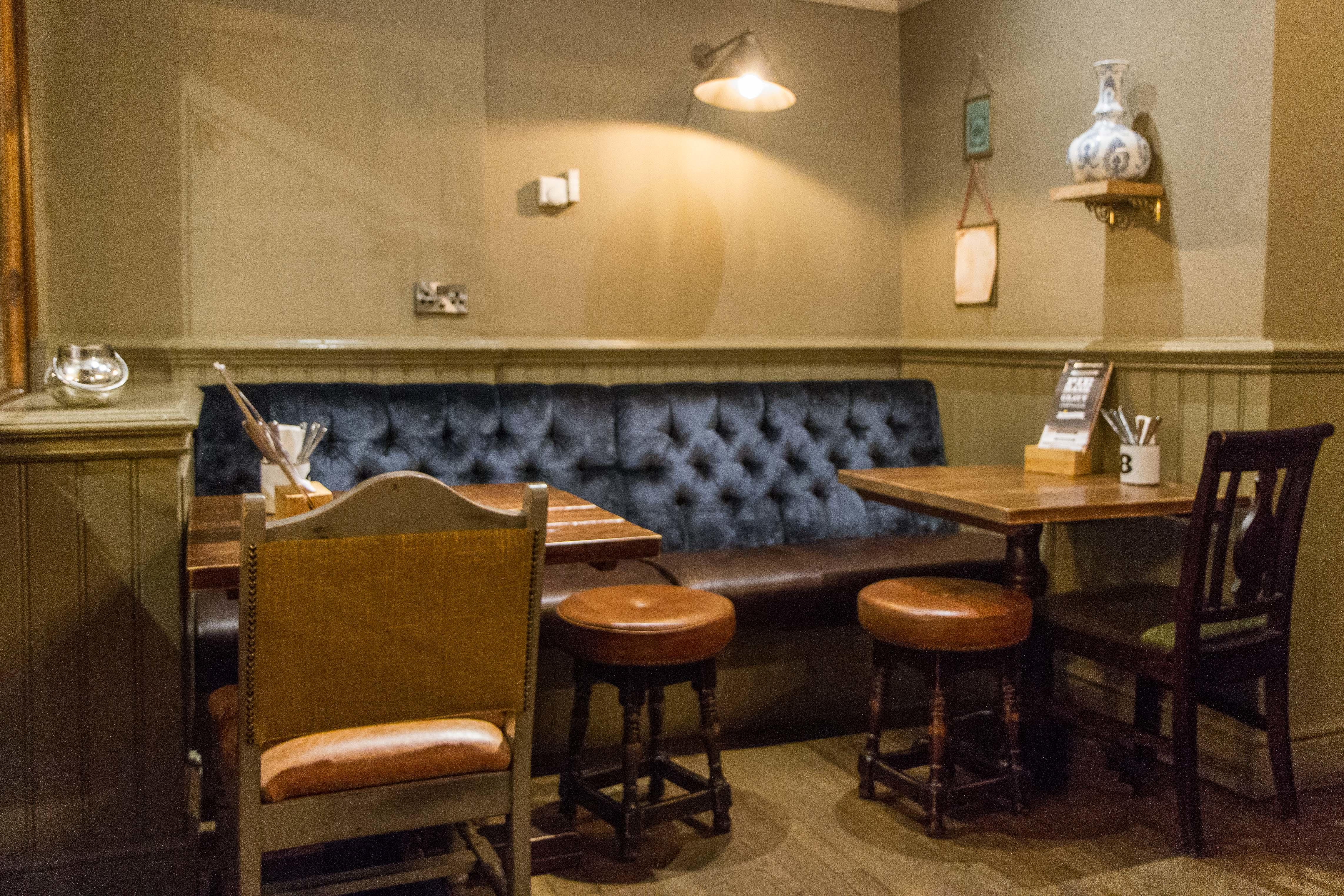 Images The Town Hall Tavern