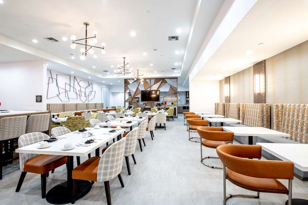 DoubleTree by Hilton Sulphur Lake Charles Image