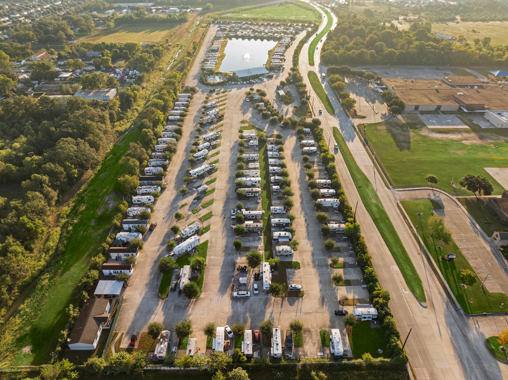 Fallbrook RV Resort by QRV Image