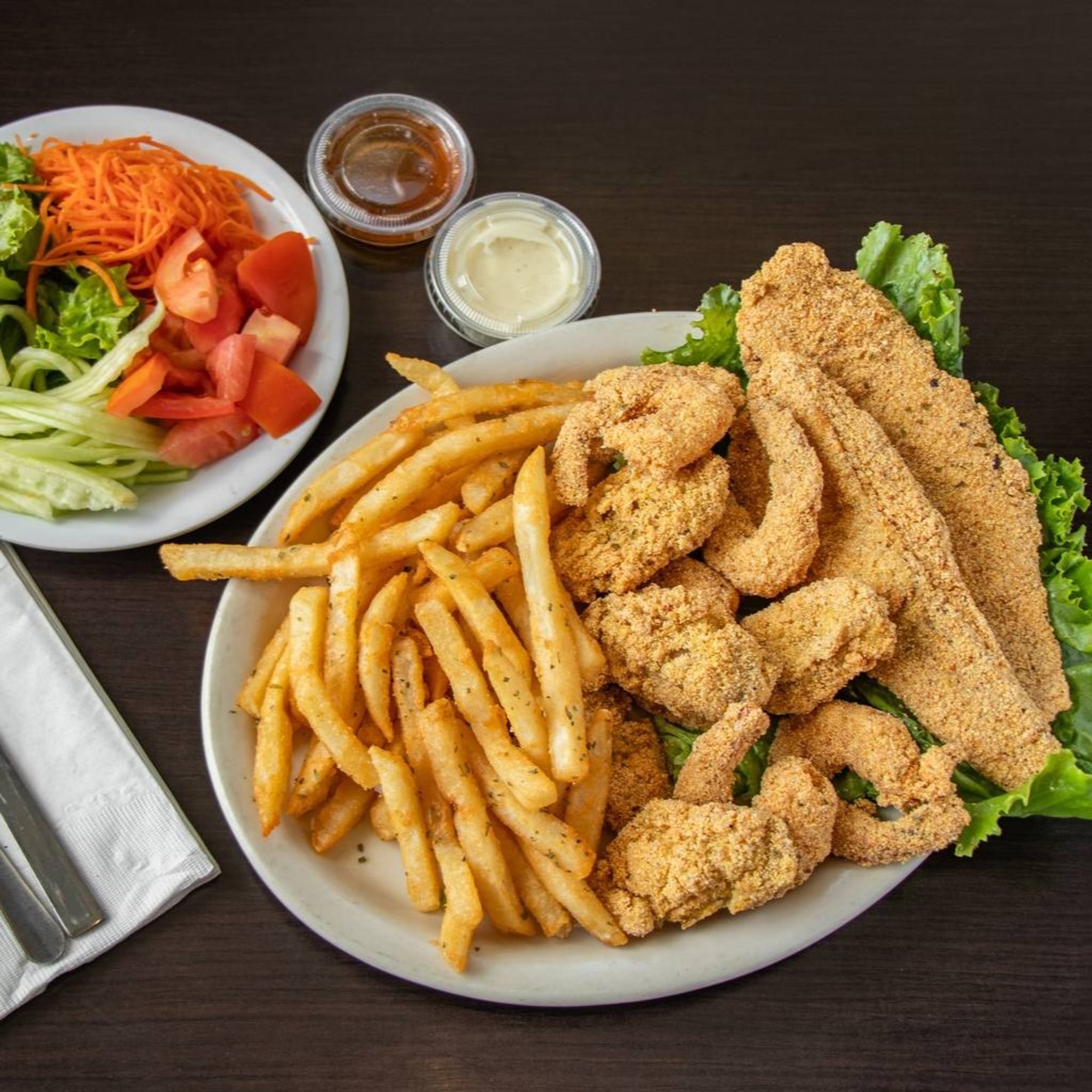 LF5. Family Fried Combo