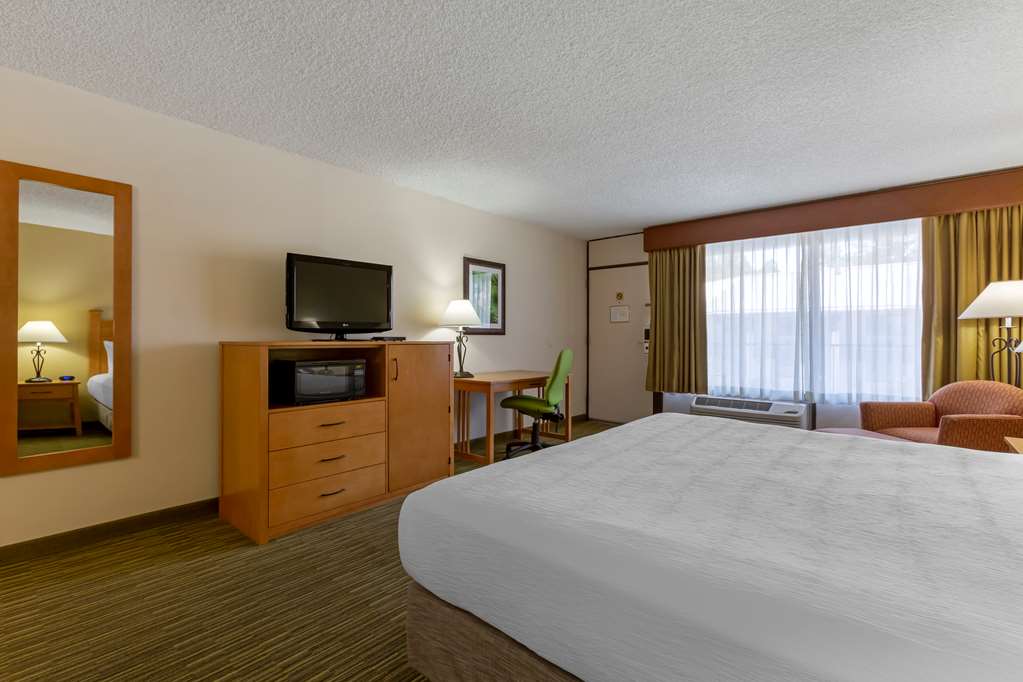 Best Western Paint Pony Lodge Image