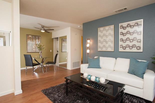 Images Copper Creek Apartments