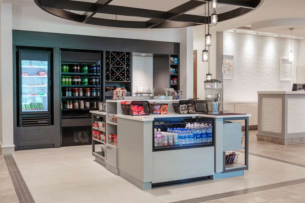 Hilton Garden Inn Manhattan Image