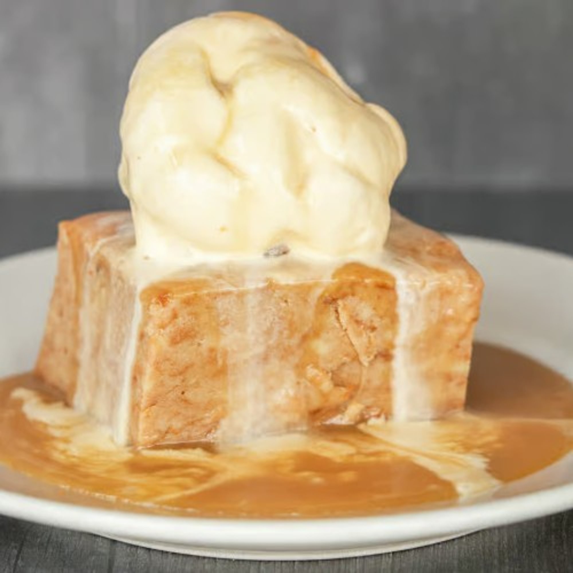 Lucille's Homemade Bread Pudding