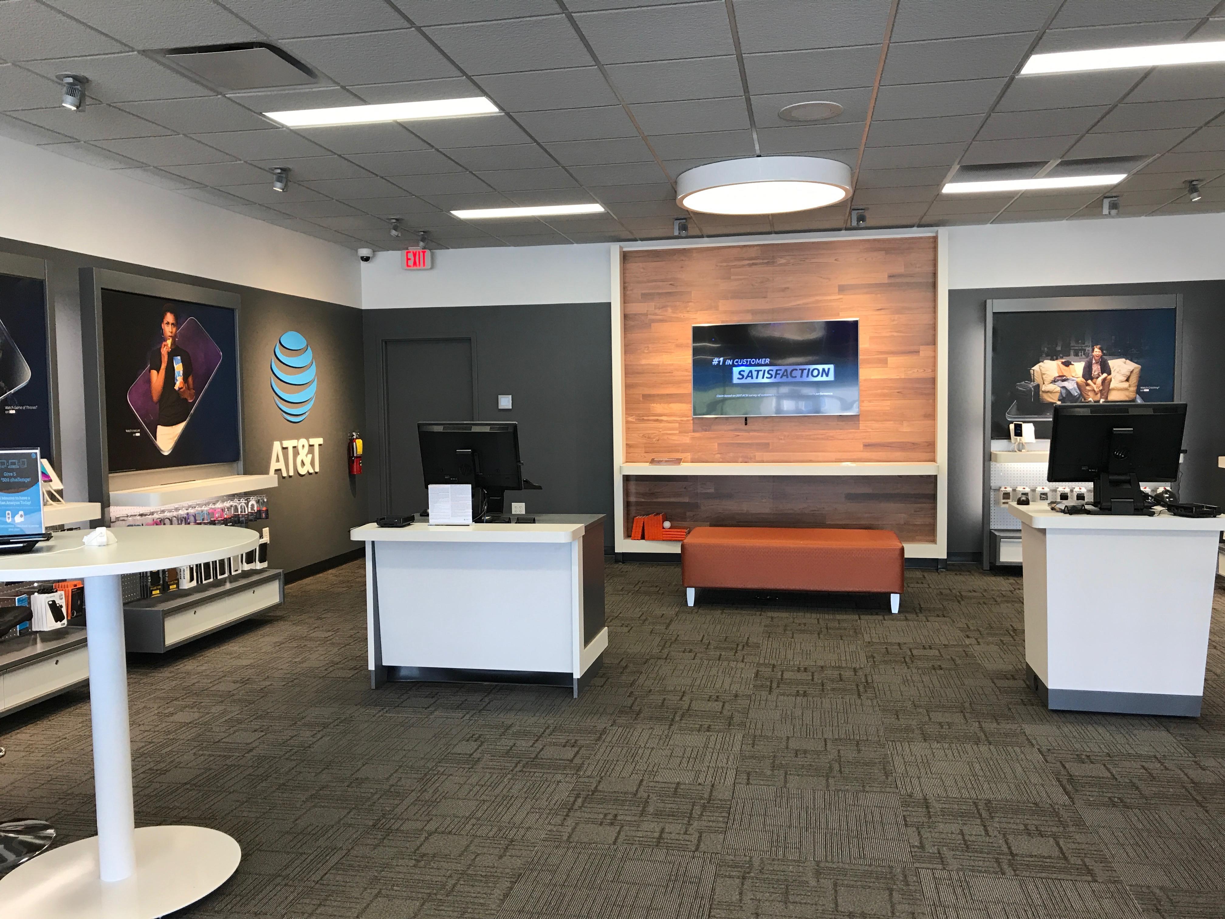 AT&T Store Photo