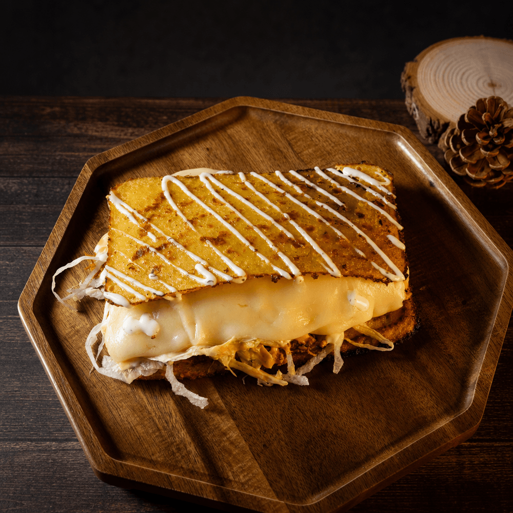 Cachapa De Jamón & Queso / Ham & Cheese