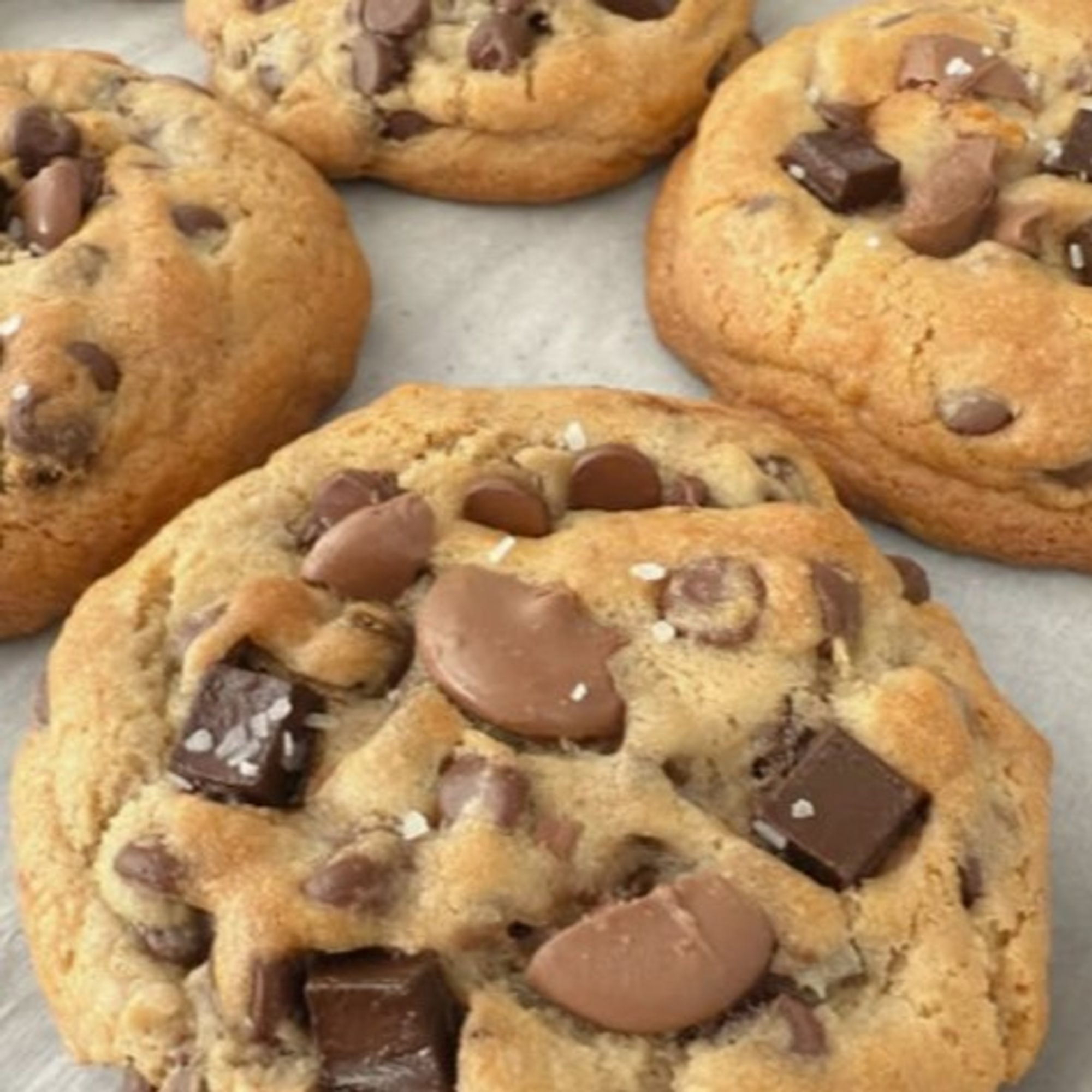 OG Chocolate Chip Cookie (Jumbo Size) 2 Pieces