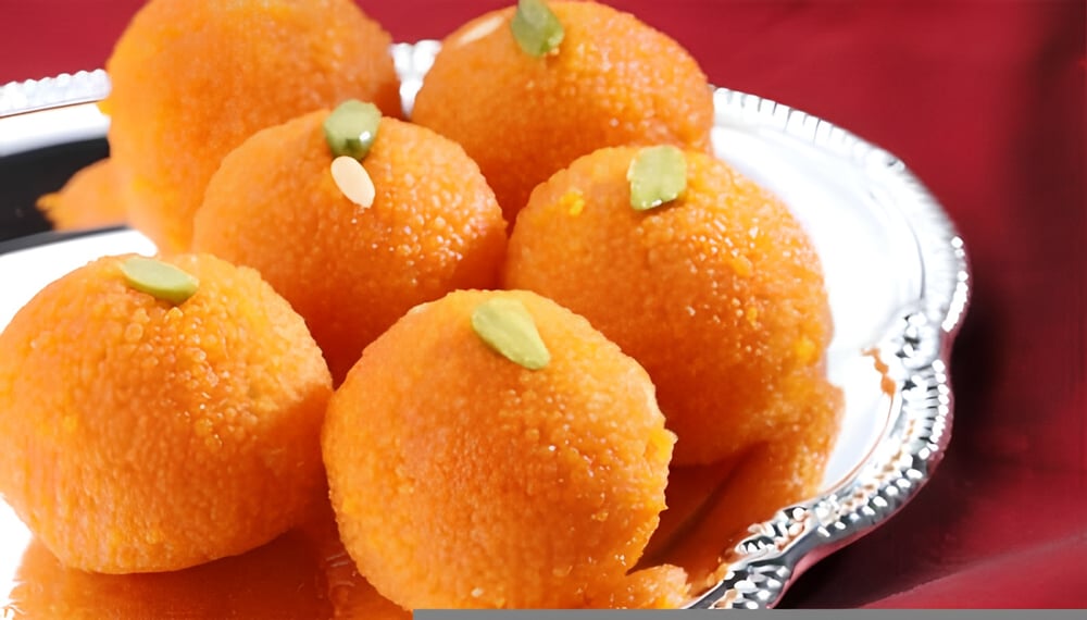 Mothichur Laddu per LB