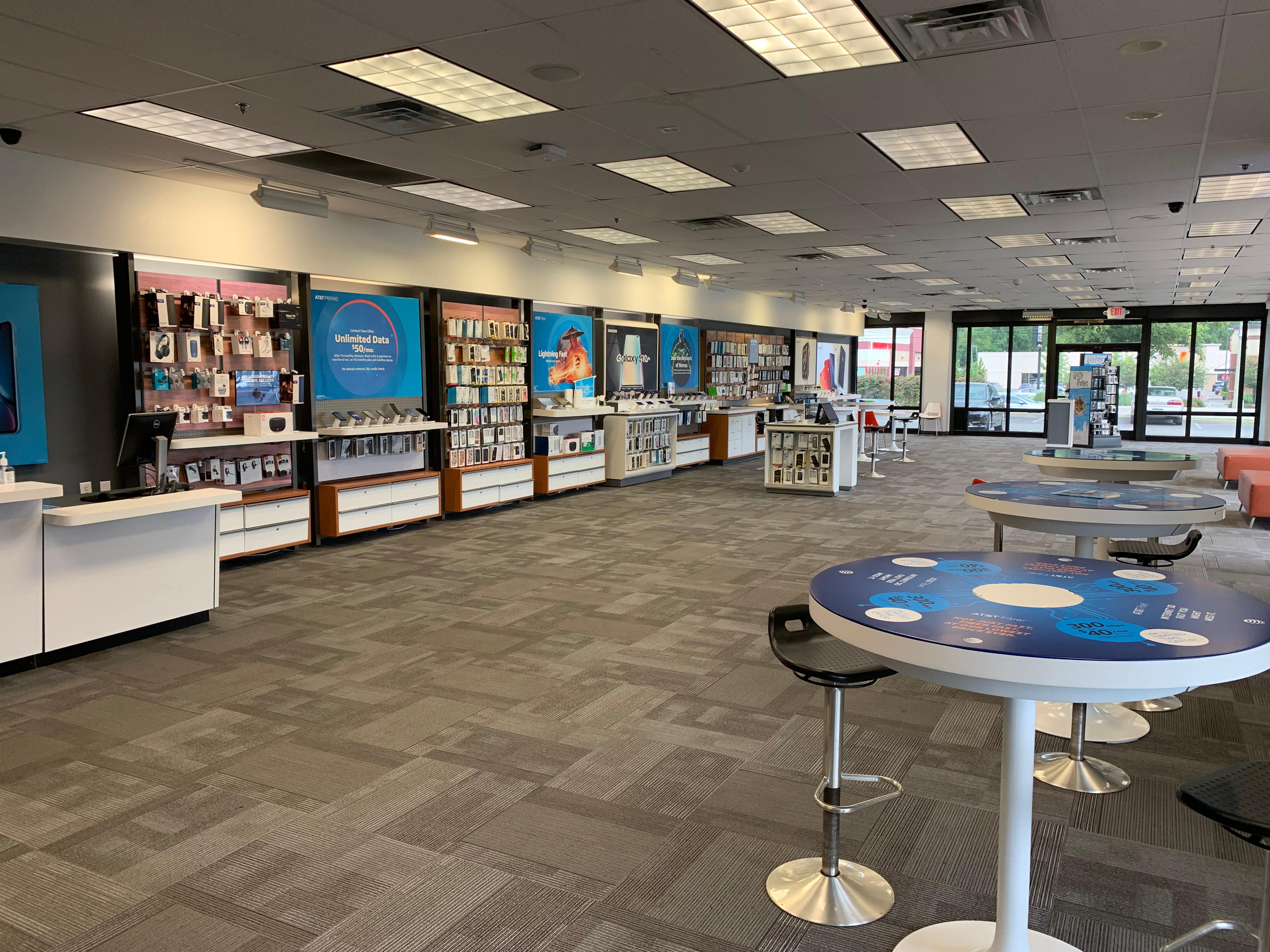 AT&T Store Photo