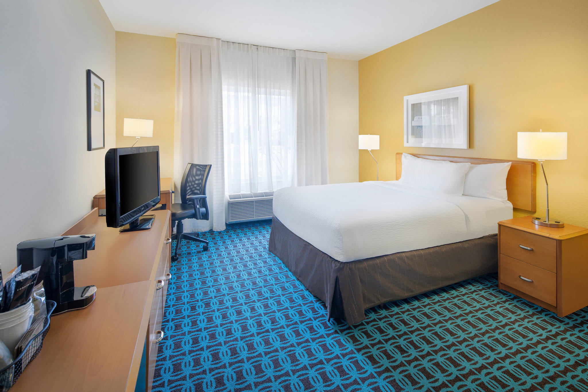 Fairfield Inn & Suites by Marriott Indianapolis Airport Photo