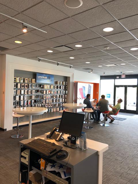 AT&T Store Photo