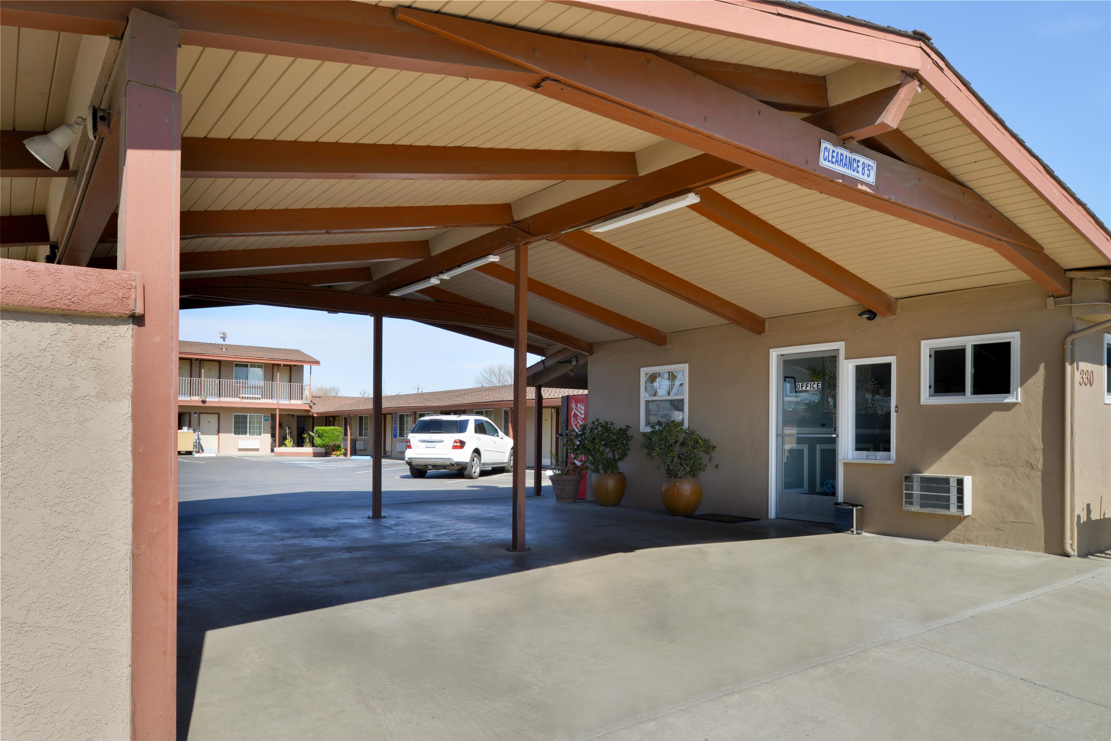 Americas Best Value Inn Los Banos in Los Banos, CA (209 Americas Best Value Inn Los Banos in Los Banos, CA (209