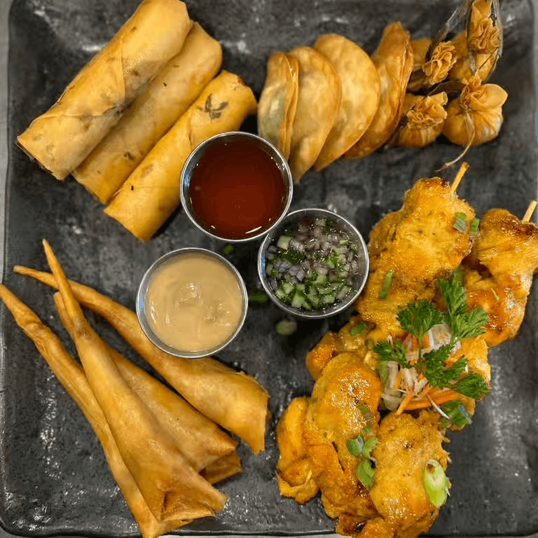 Thai Boat - Combination Platter