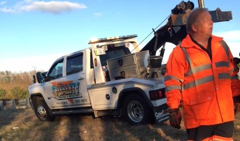 Quality Towing & Recovery Photo