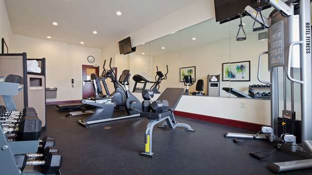 Images Best Western Plus Pratt