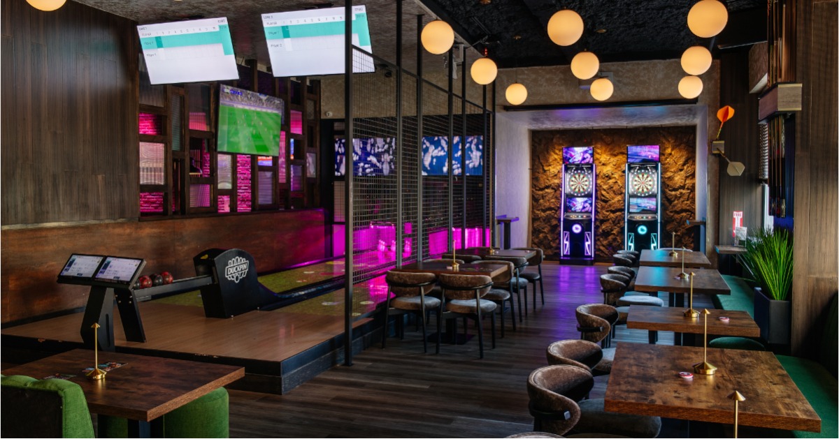 Set Lounge & Billiards Image