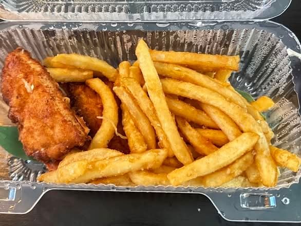 3PC Chicken Tendies & Fries