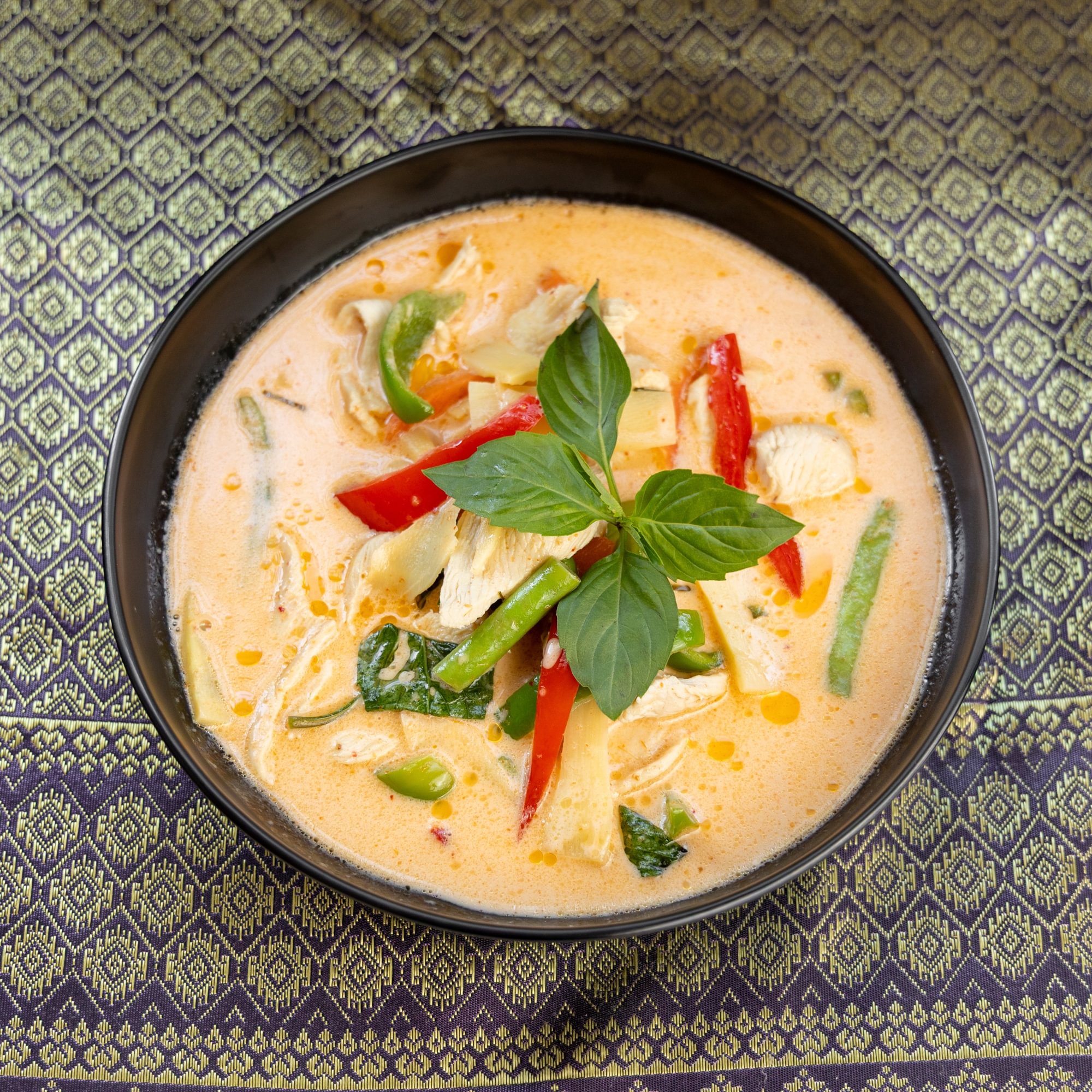 CR27 Red Curry