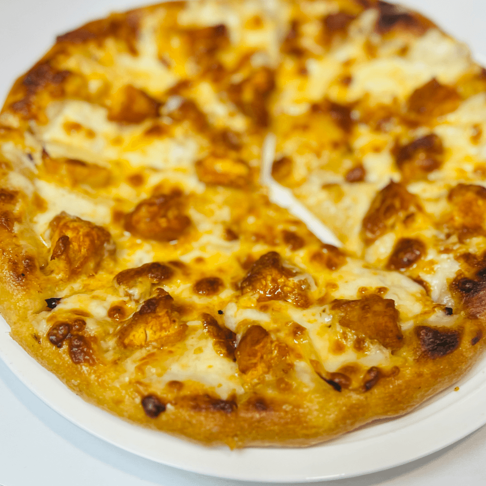 BBQ chicken pizza (Medium)