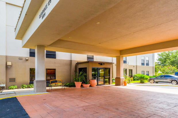 Images Quality Inn