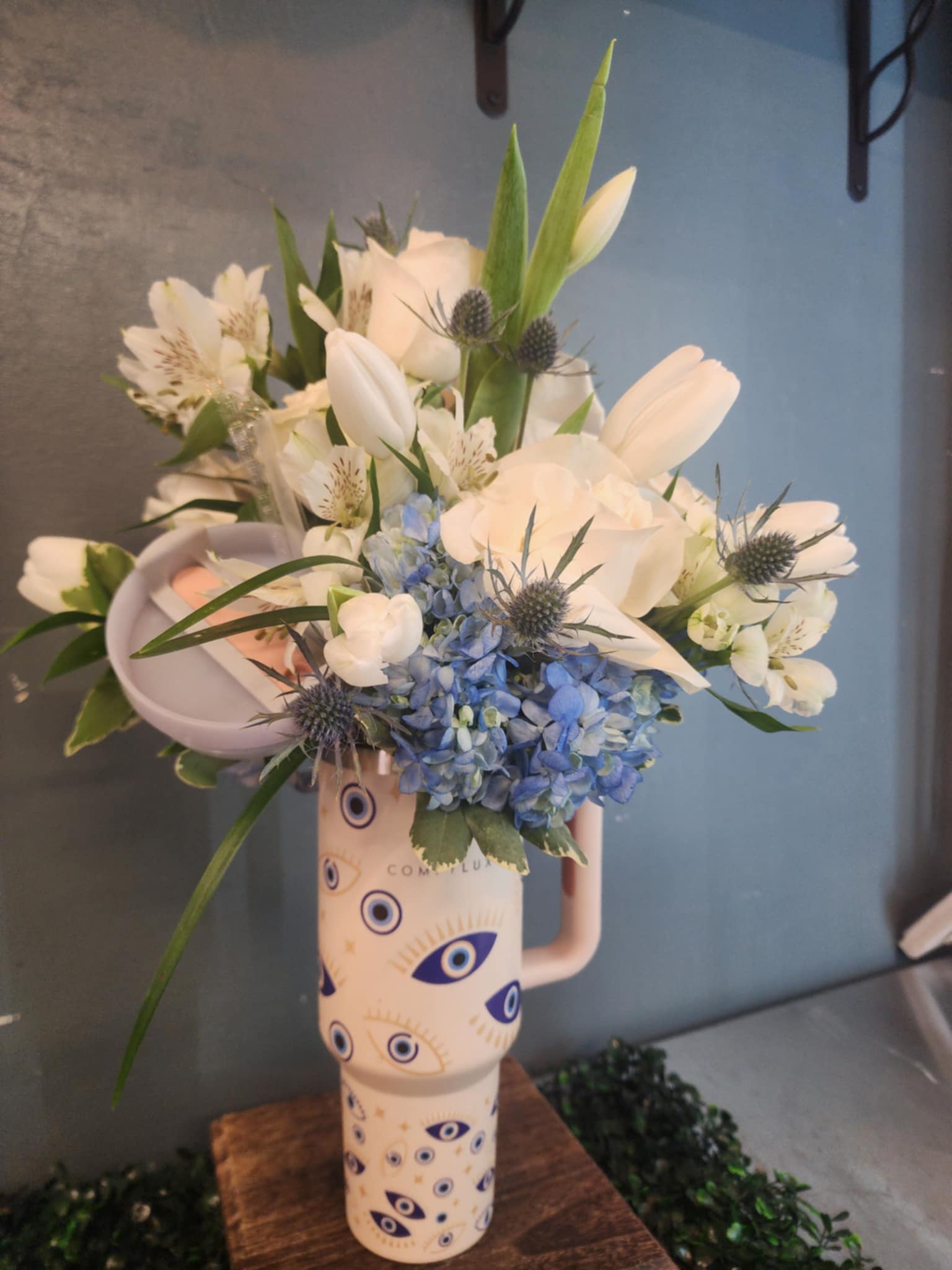 Arden Park Florist & Gift Gallery Image
