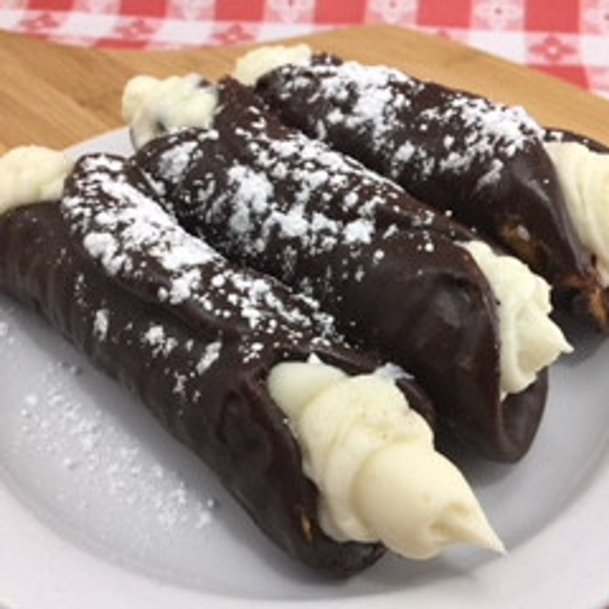 Chocolate Cannoli