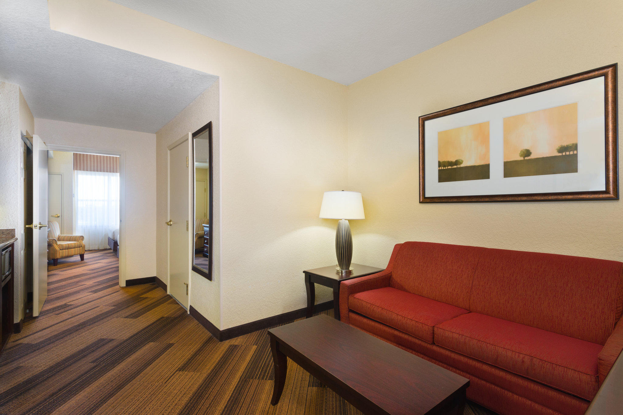 Holiday Inn Express & Suites Lakeland North - I-4 Photo