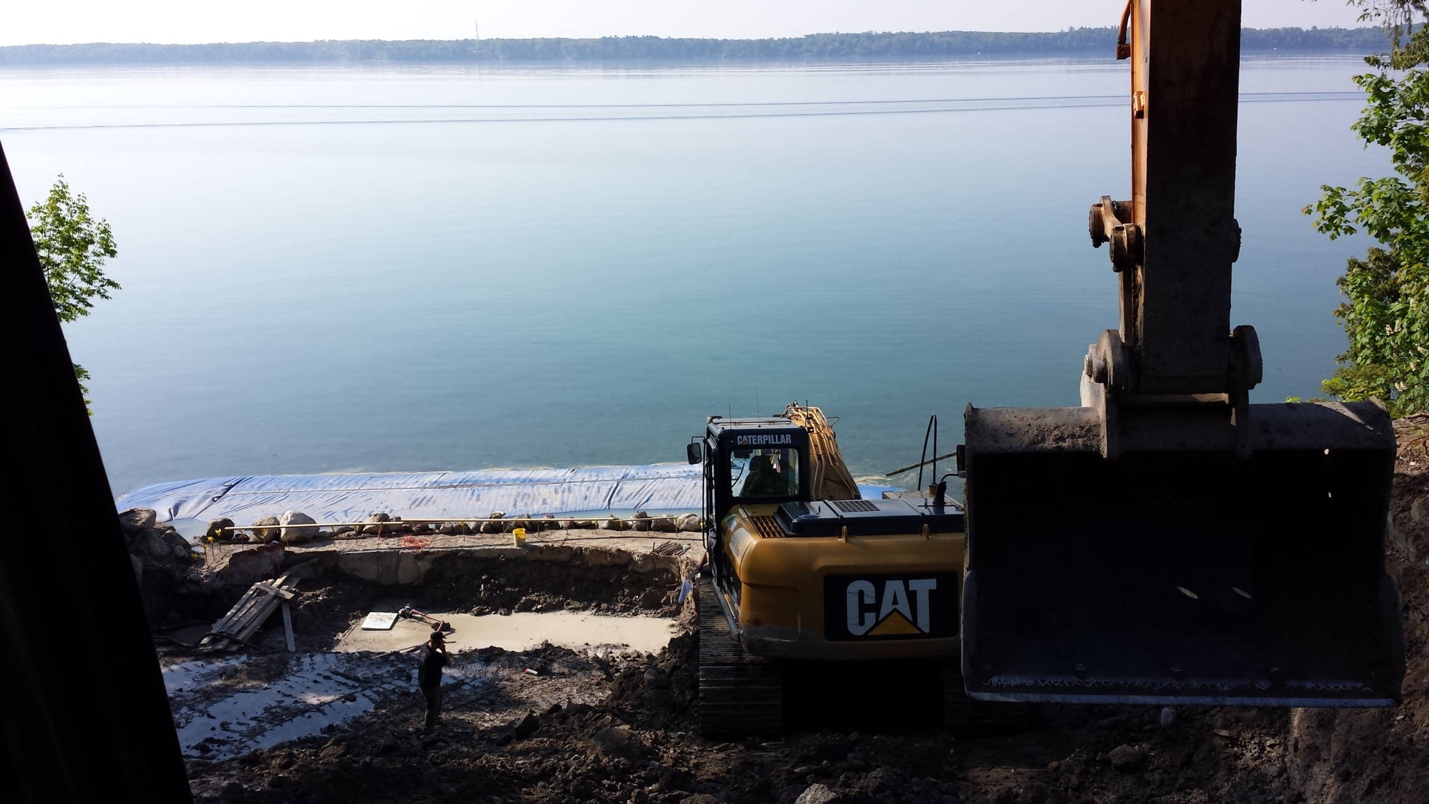 Images Binnie GE Haulage & Excavation