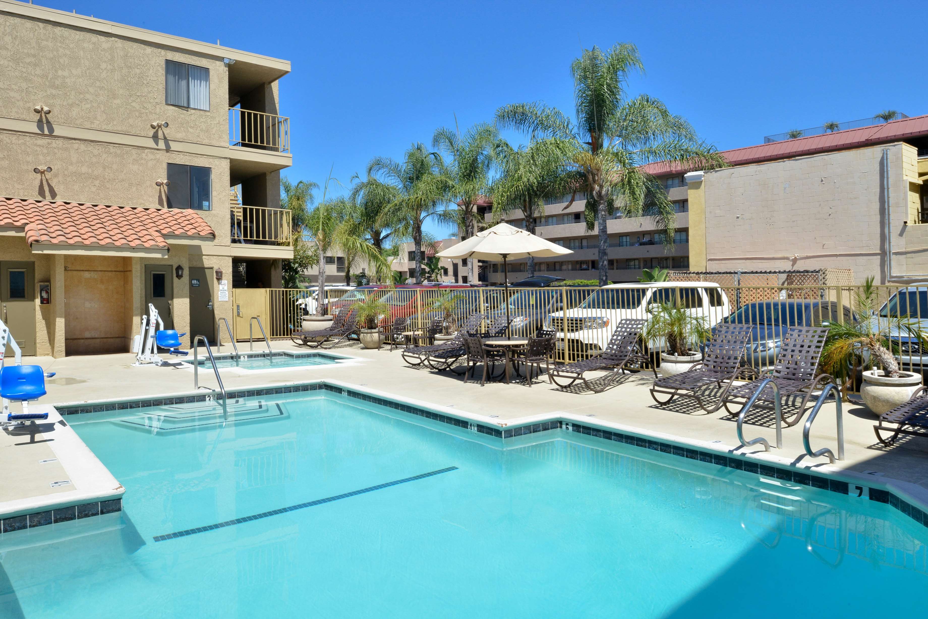 Best Western Plus Anaheim Inn Photo