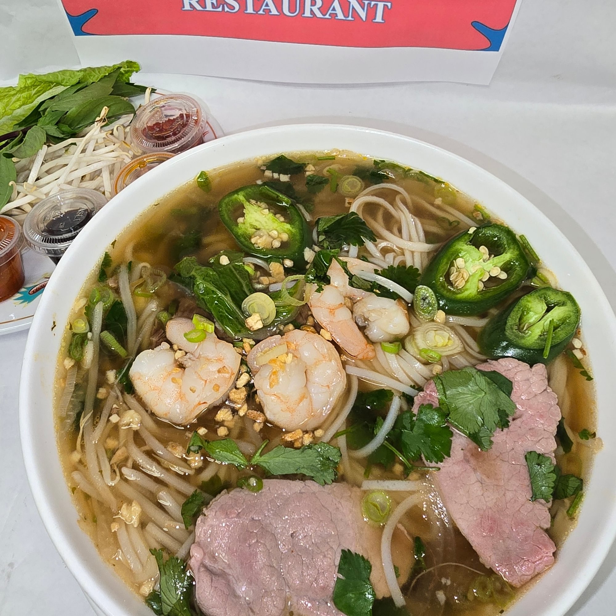 Pho Large Beef+ Shrimp (M)