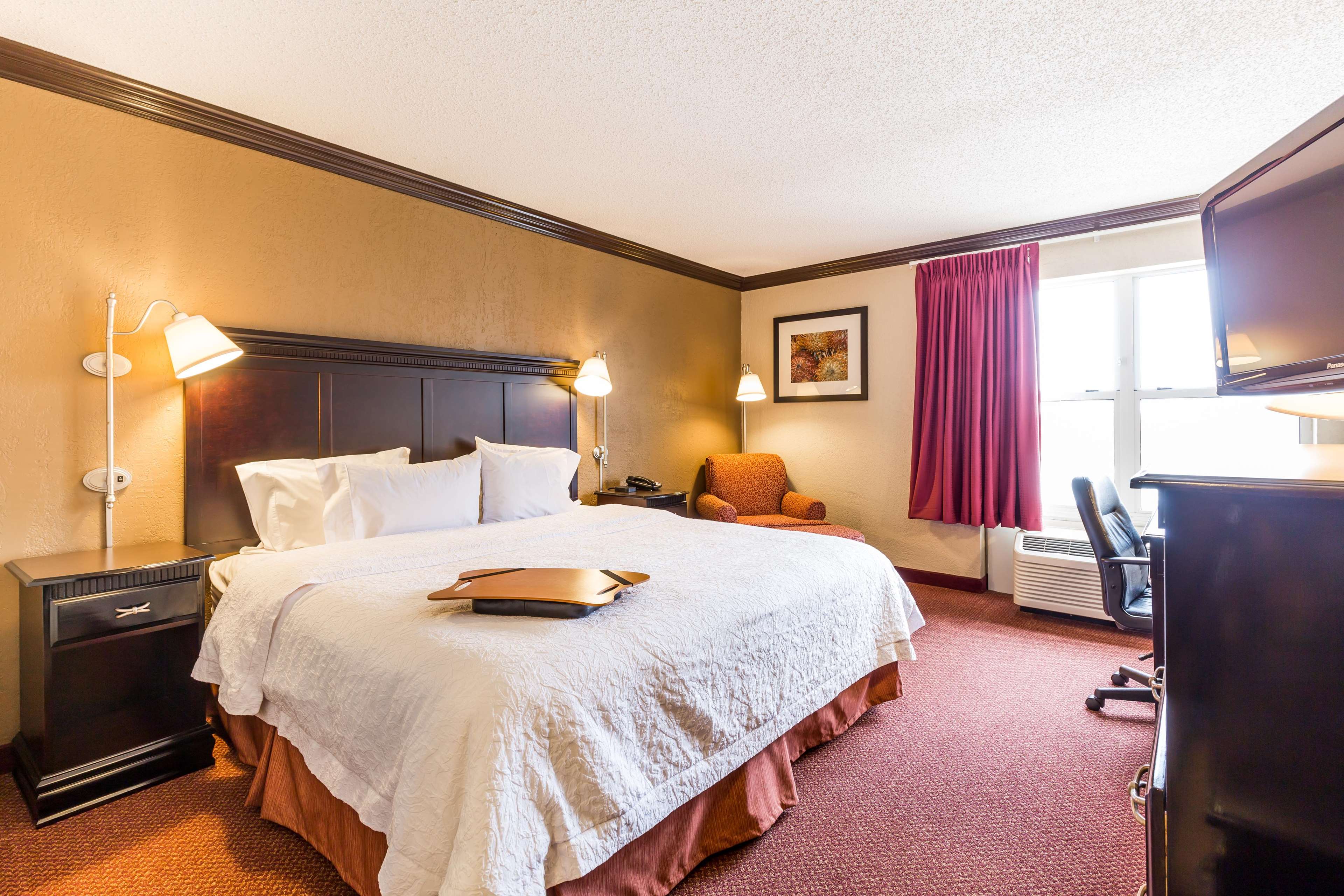 Hampton Inn & Suites Chicago/Hoffman Estates Photo