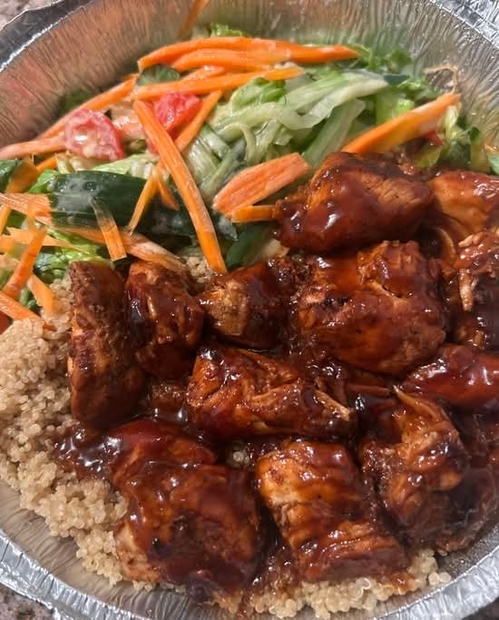 Jerk chkn and quinoa