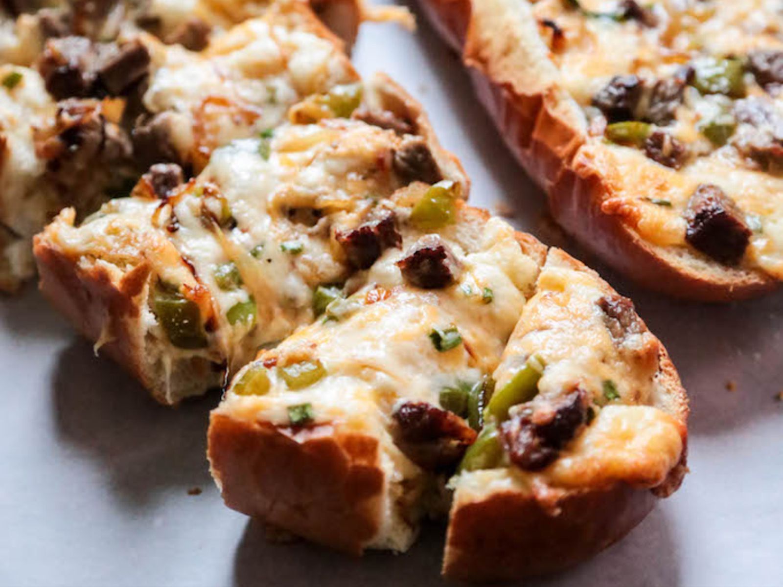 Garlic bread Cheese Steak