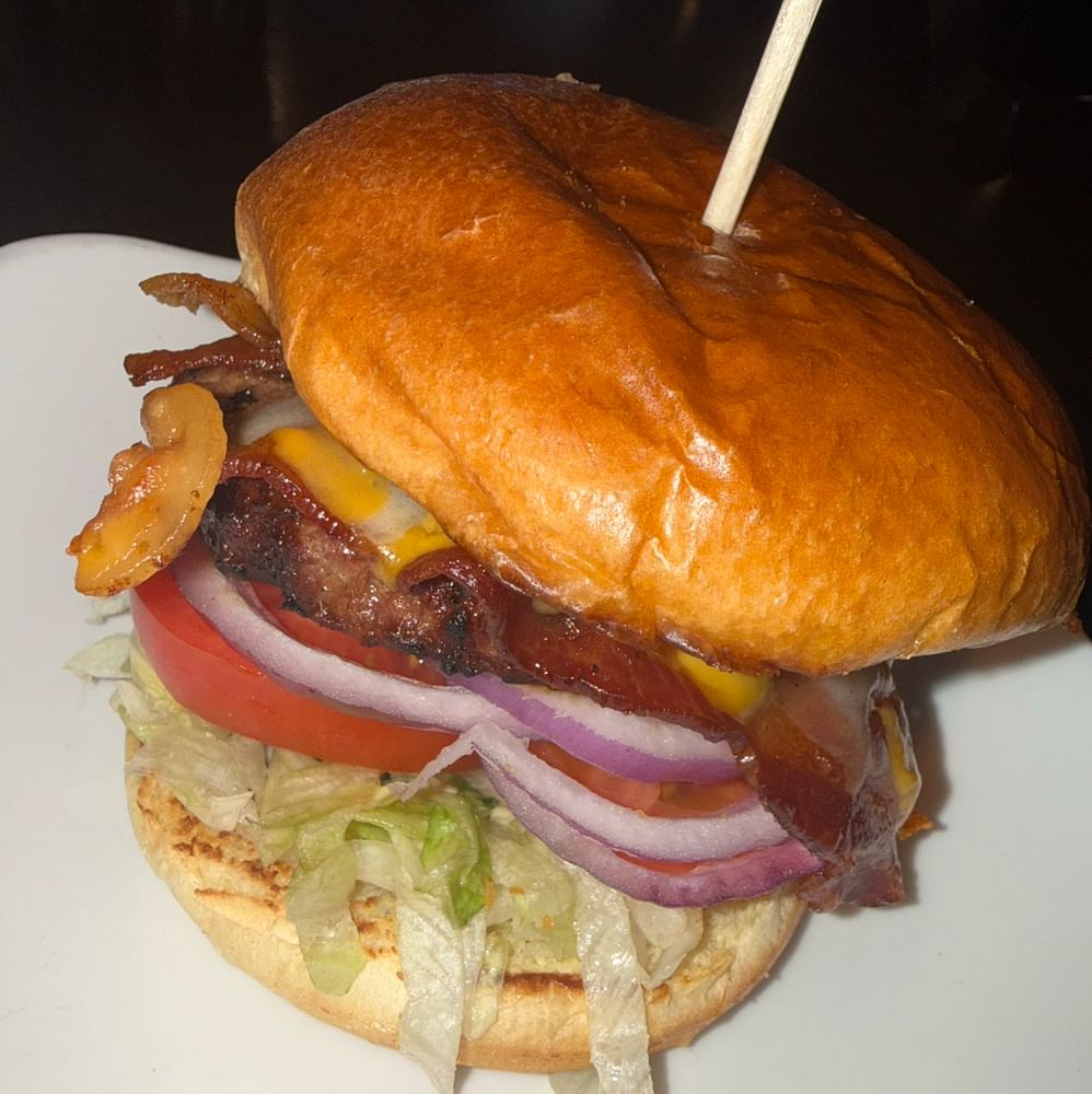 Bacon 3 Cheeseburger