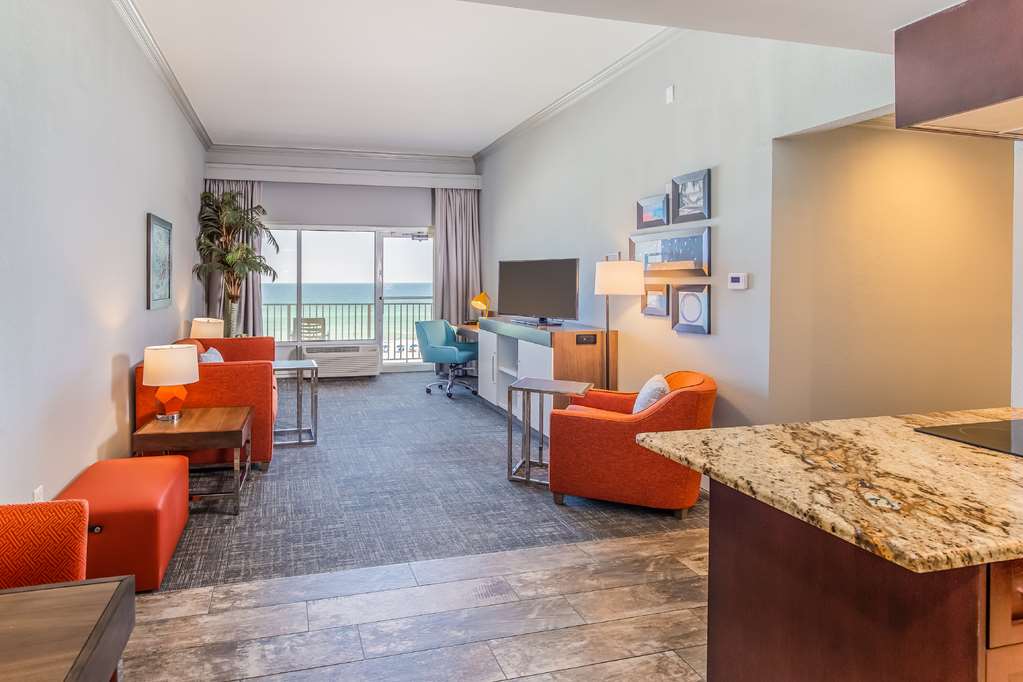 Hampton Inn Pensacola Beach Image