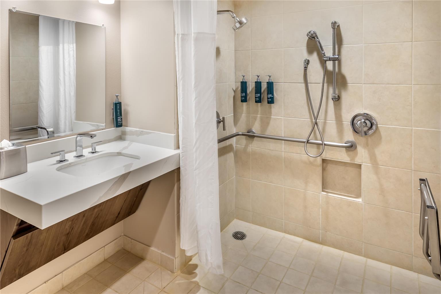 Hilton Grand Vacations Club Kohala Suites Waikoloa Image