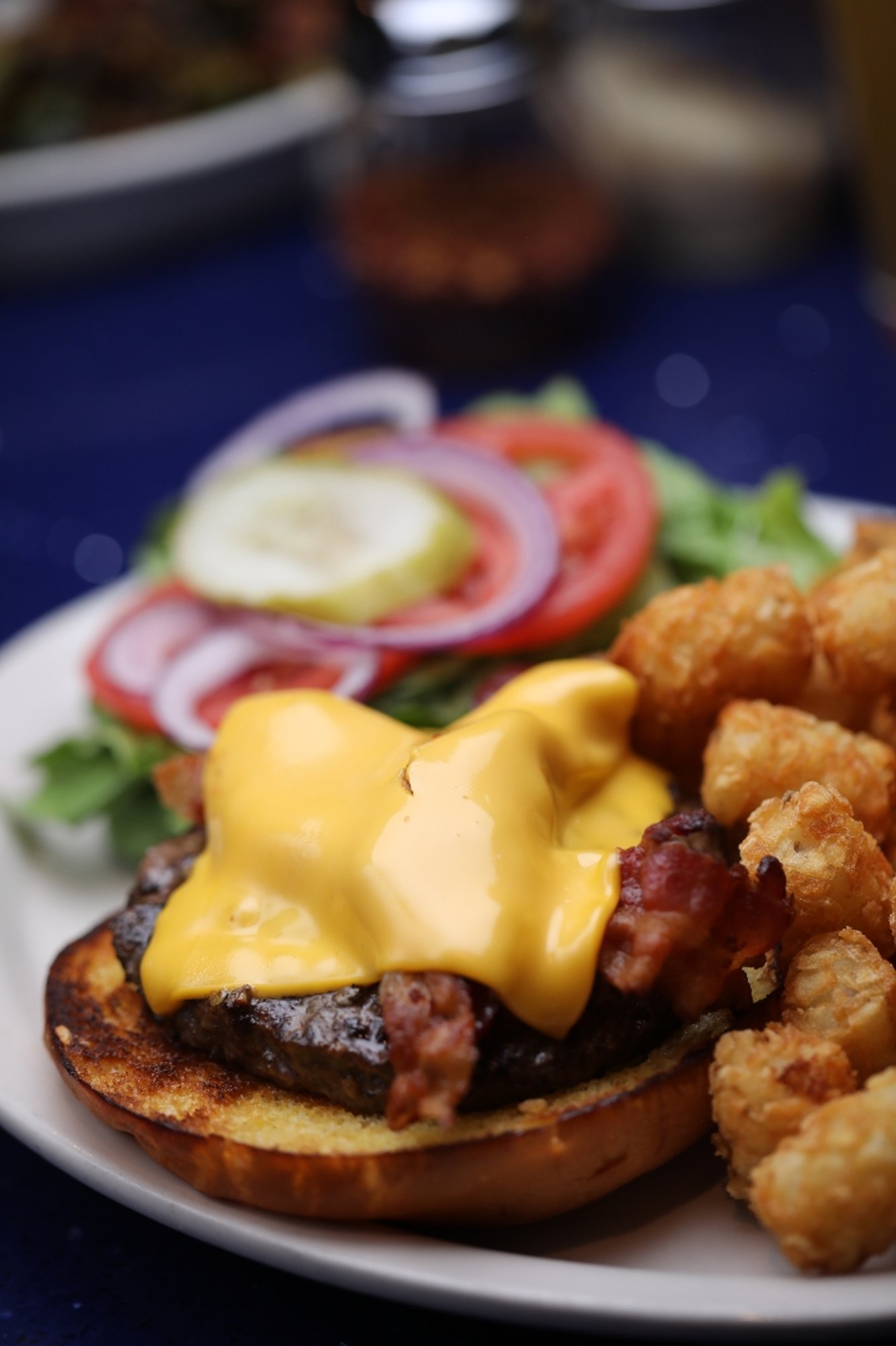 Legends Burger