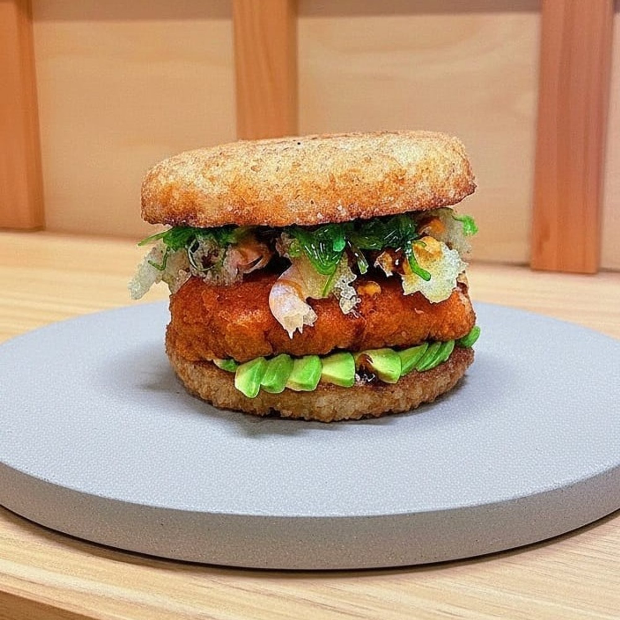 寿司バーガー sushi bāgā