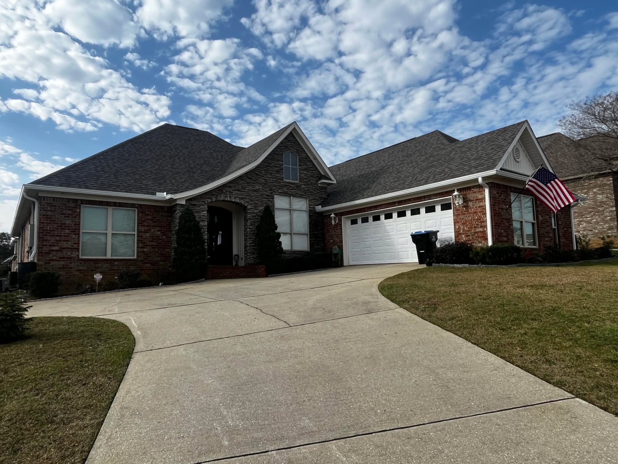 Southern Gutters LLC Image