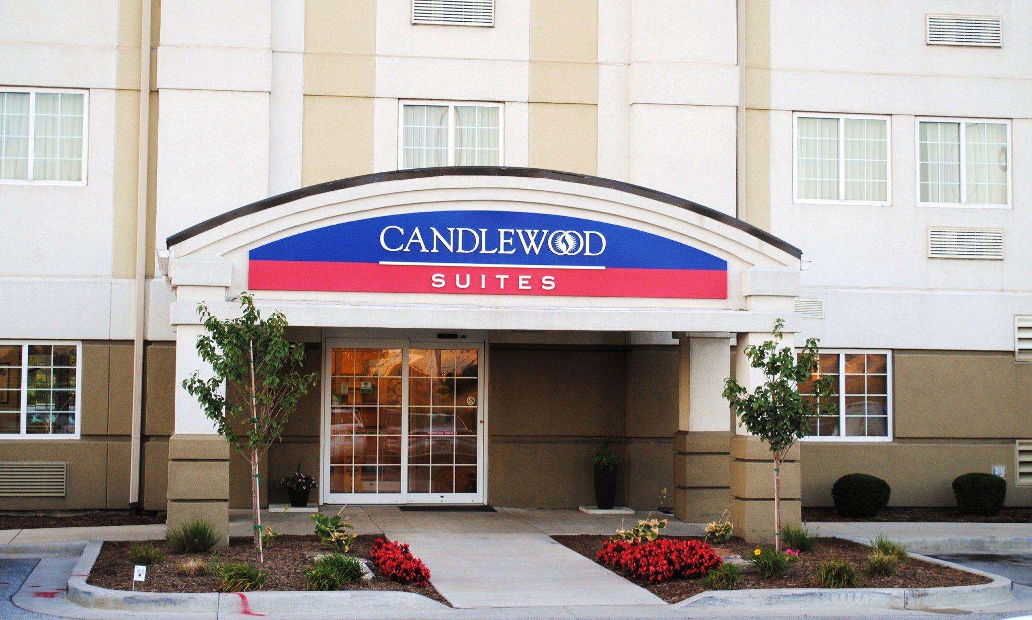 Candlewood Suites Fort Wayne - NW Photo