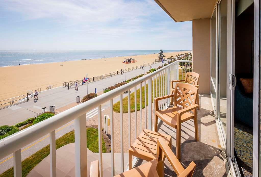 Hampton Inn Virginia Beach-Oceanfront North Image