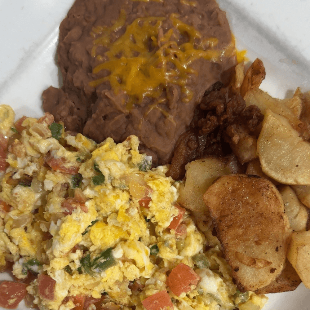 Huevos Ala Mexicana Plate
