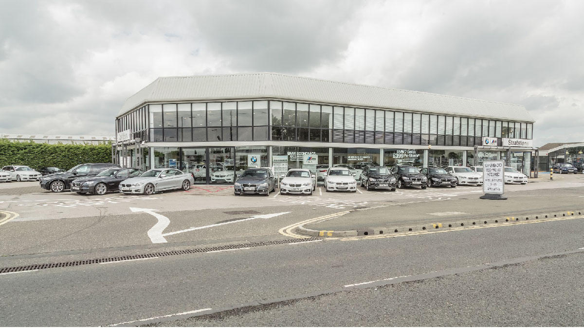 Images Stratstone BMW Doncaster
