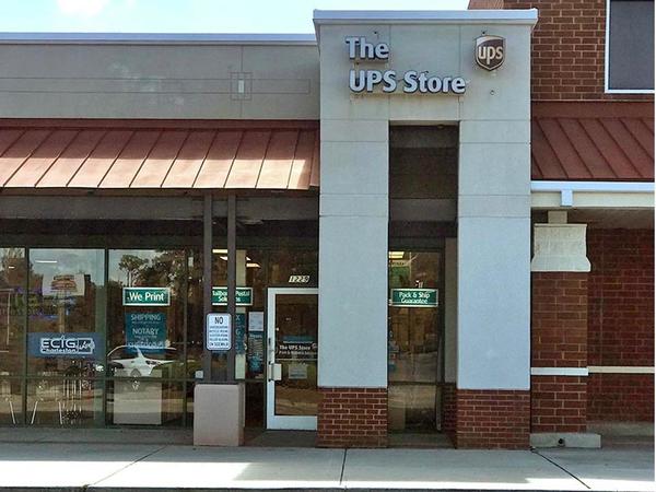 Facade of The UPS Store Myrtle Beach