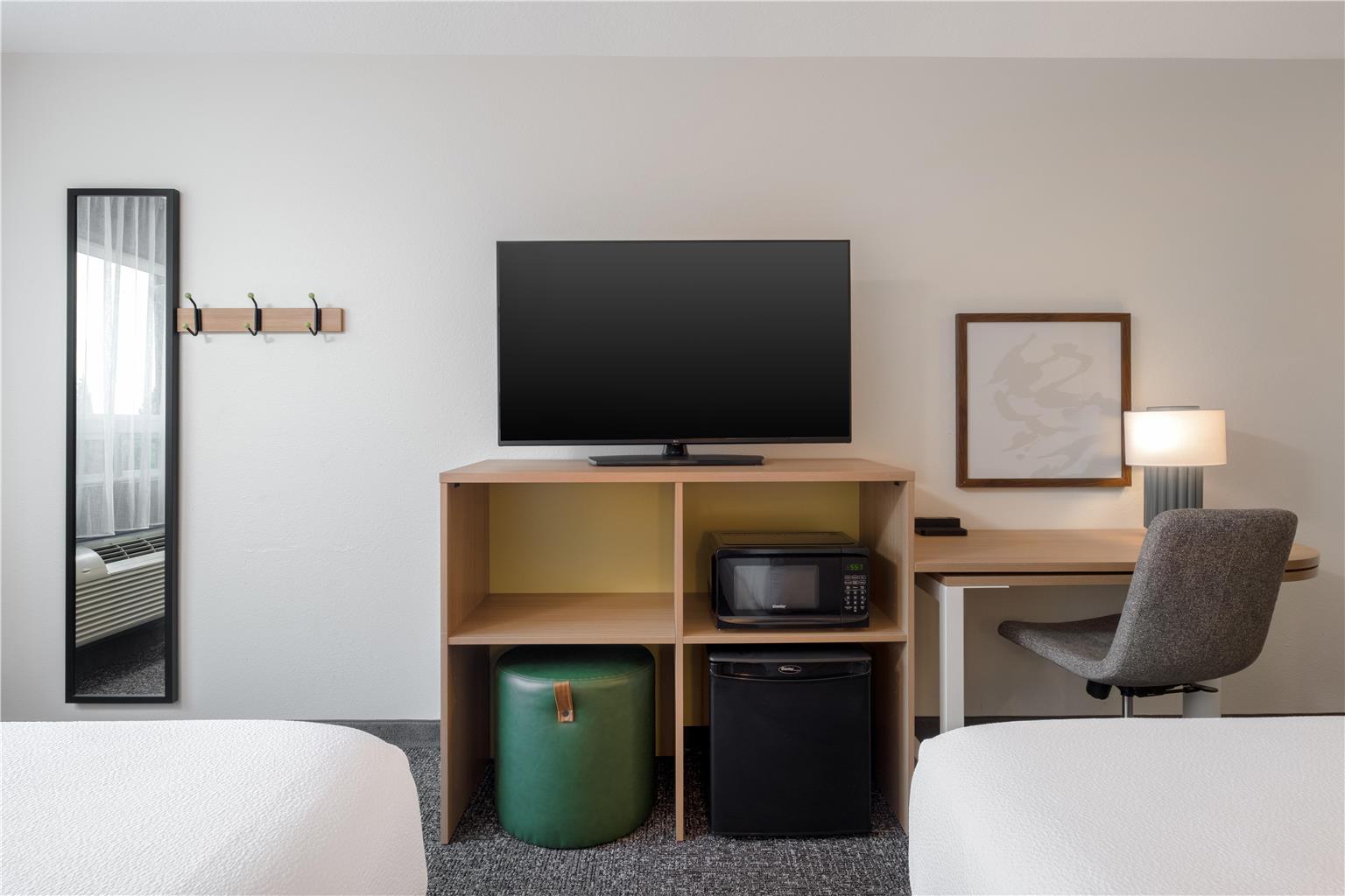 Spark by Hilton Springfield Eugene Image