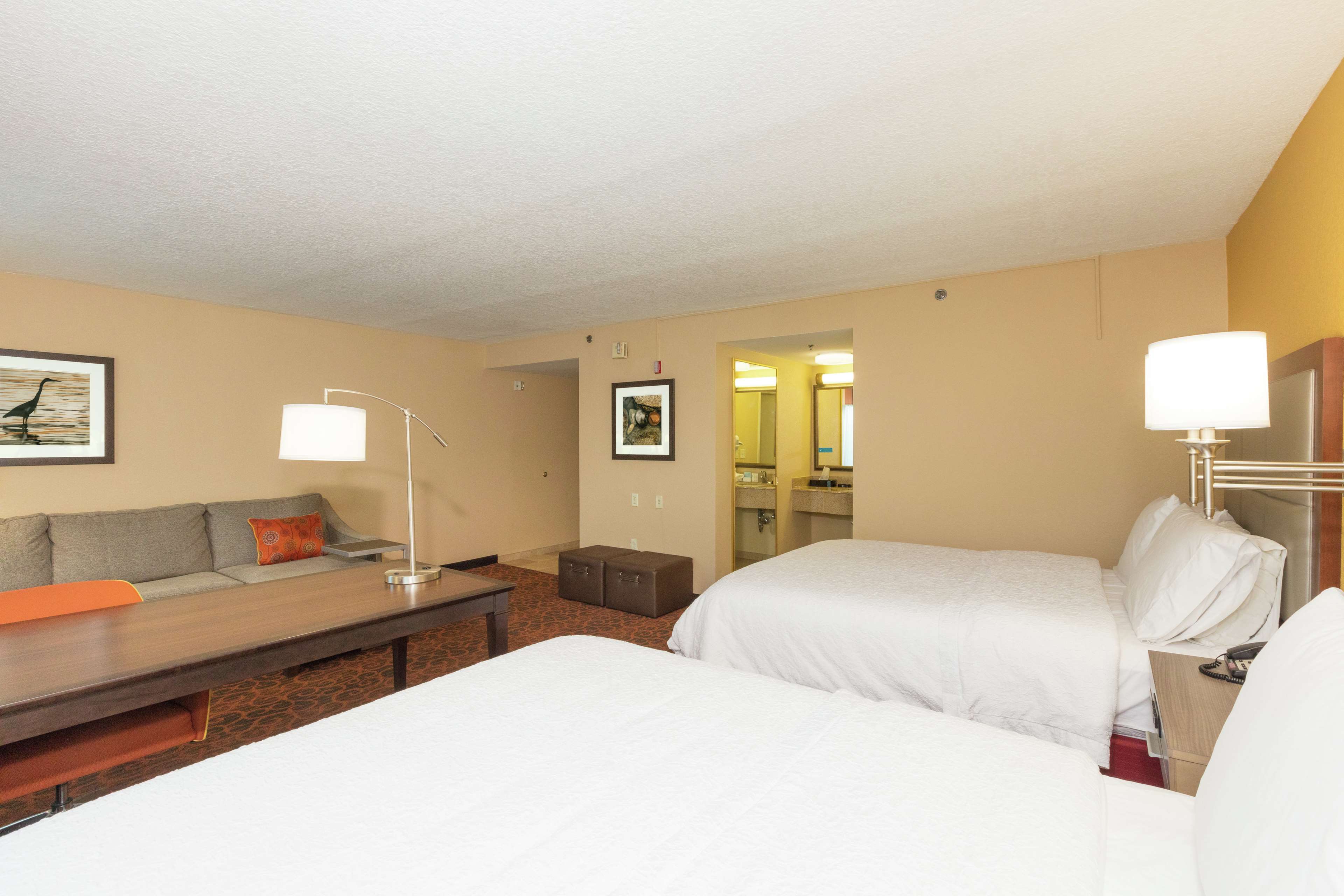 Hampton Inn & Suites Jacksonville-Airport Photo