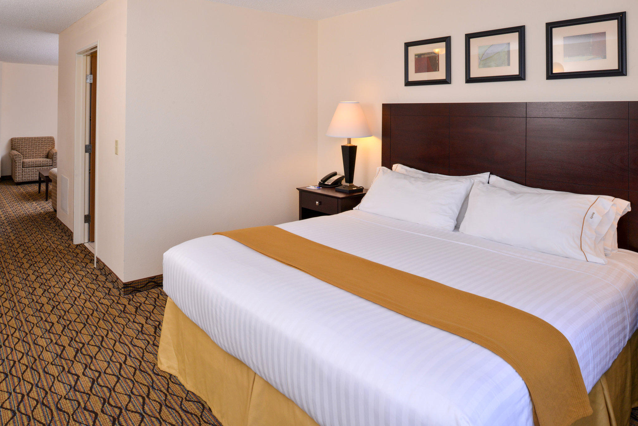 Holiday Inn Express St. Croix Valley Photo